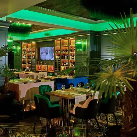 Address 23 - Palace Of Parliament Area * Bucureşti