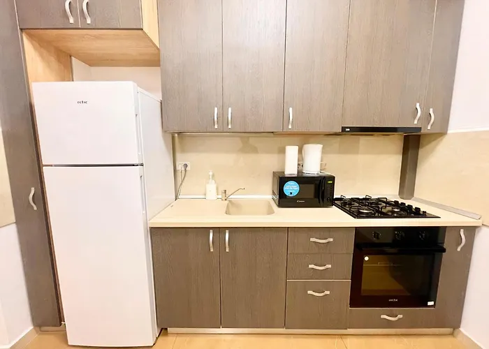 Address 23 - Palace Of Parliament Area